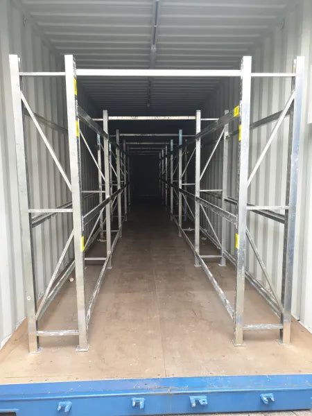 Conteneur 40 pieds High Cube stockage de pneus (Tire stockage) – Avec rayonnages et installation électrique