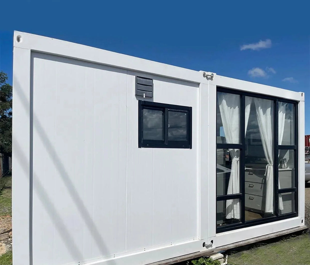 Customizable 18 m² SYC prefabricated module
